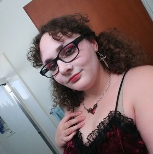 Meet your Posher, Jacqueline